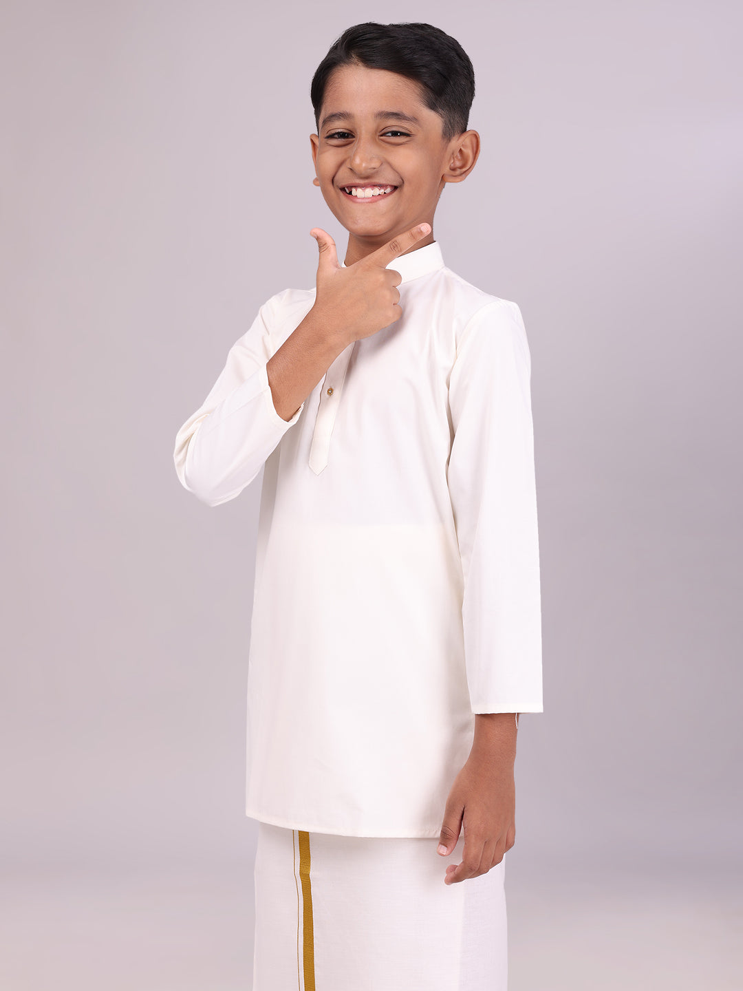 Cotton Cream Full Sleeves Kurta side pose