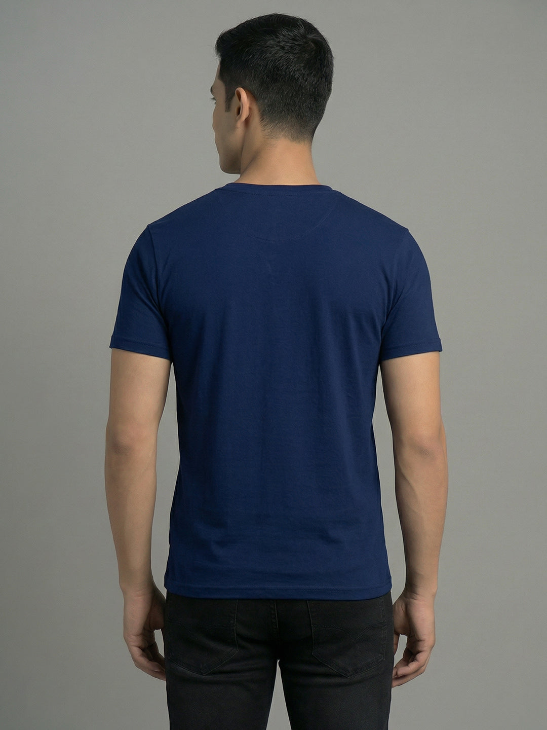 Men's Navy Regular Fit V-Neck T-Shirt Caliber