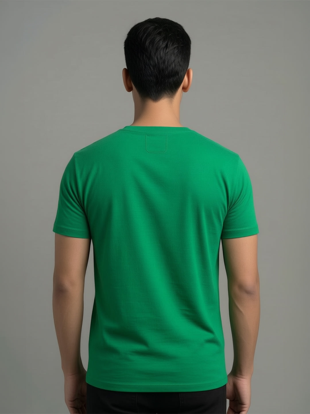 Men's Pista Green Regular Fit V-Neck T-Shirt Caliber